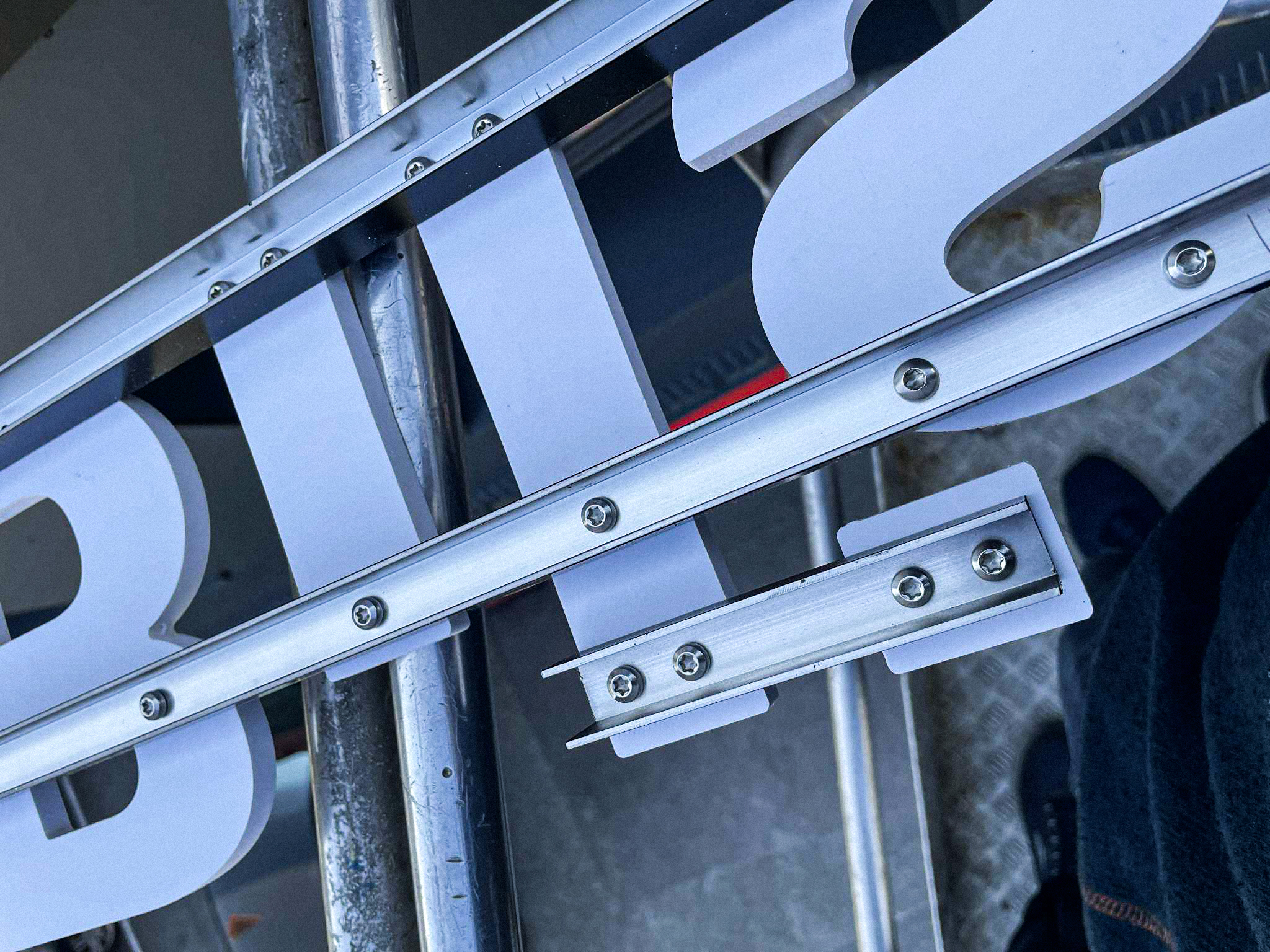 Image gallery marquee